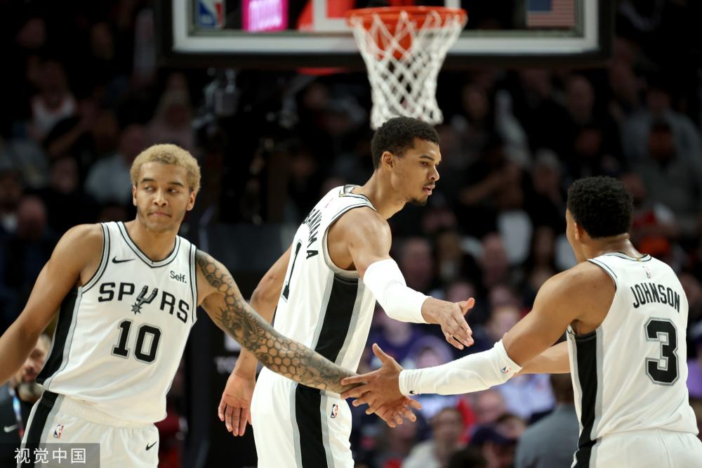 餐饮行业普 餐饮行业普